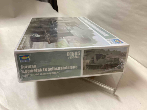 TRP01585 - Trumpeter 1/35 8.8cm Flak 18 Selbstfahrlafette - WWHP13075
