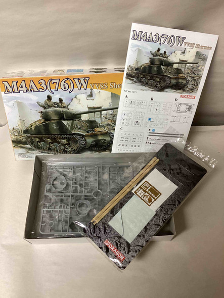DRA7271 - Dragon 1/72 M4A3(76)W VVSS Sherman - WWHP113092