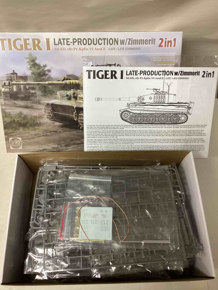 TKM2199 - Takom 1/35 Tiger I Late Production with Zimmerit - WWHP113133