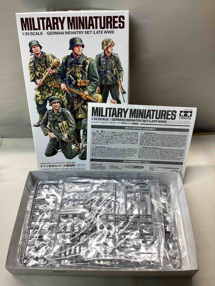 TAM35382 - Tamiya 1/35 German Infantry Set (Late WWII) - WWHP113140
