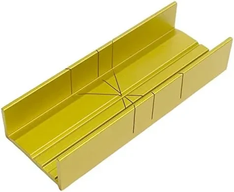 ZON37240 - Zona 37240 Thin Slot Miter Box