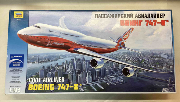 ZVE7010 - Zvezda 1/144 Civil Airliner Boeing 747-8 - WWHP113223