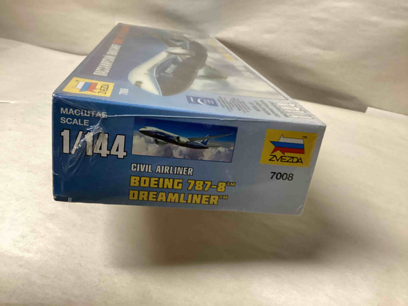 ZVE7008 - Zvezda 1/144 Boeing 787-8 Dreamliner - WWHP113306