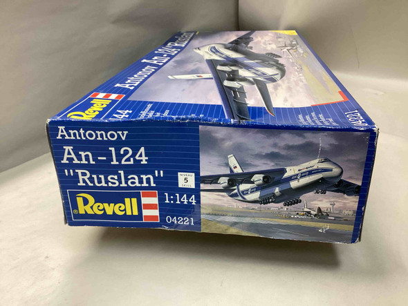 RAG04221 - Revell 1/144 Antonov An-124 Ruslan - WWHP113340