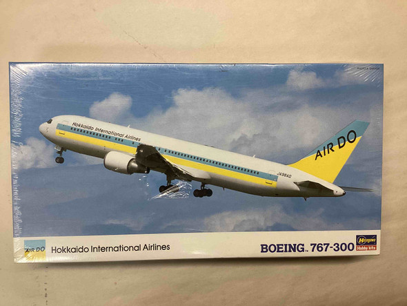 HAS10131 - Hasegawa 1/200 Air Do Boeing 767-300 - WWHP113373