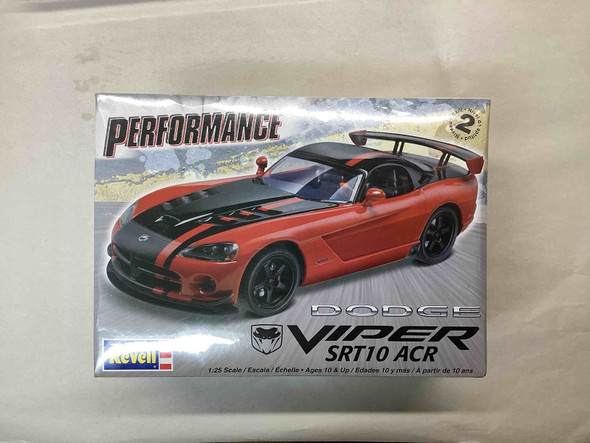 RMX85-4243 - Revell 1/25 Dodge Viper SRT10 ACR - WWHP113410