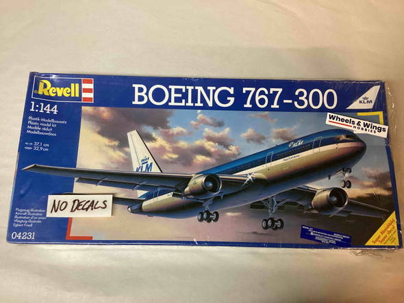 RAG04231 - Revell - 1/144 Boeing 767-300 KLM, No decals - WWHP113439