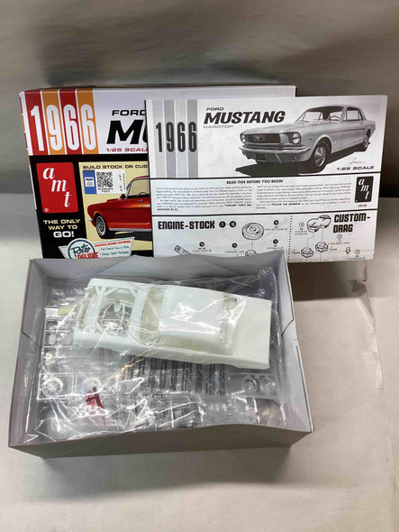 AMT704/12 - AMT 1/25 1966 Ford Mustang Hardtop - WWHP113472