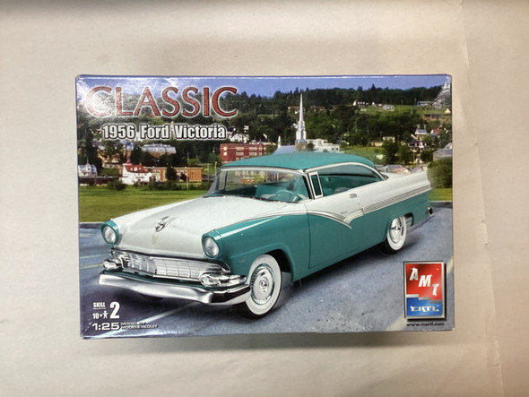 AMT31545 - AMT 1/25 1956 Ford Victoria - WWHP113511