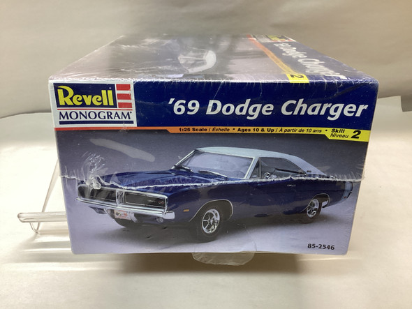 RMO85-2546 - Revell 1/25 '69 Dodge Charger - WWHP113651