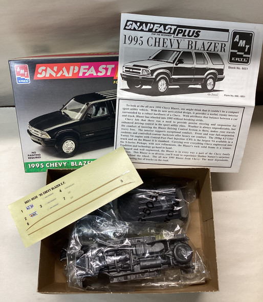 AMT6651 - AMT 1/25 '95 Chevy Blazer - SnapFast Plus (Discontinued) - WWHP113698