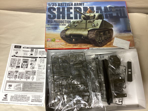 ASU35018 - Asuka Model - 1/35 Sherman III Mid Prod - WWHP113745