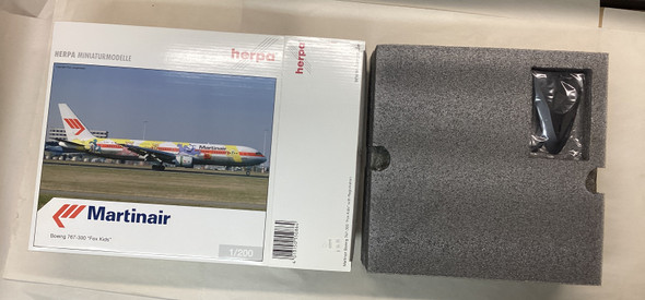 HEA550864 -Herpa 1/200 Boeing 767-300 ''Fox Kids'''
