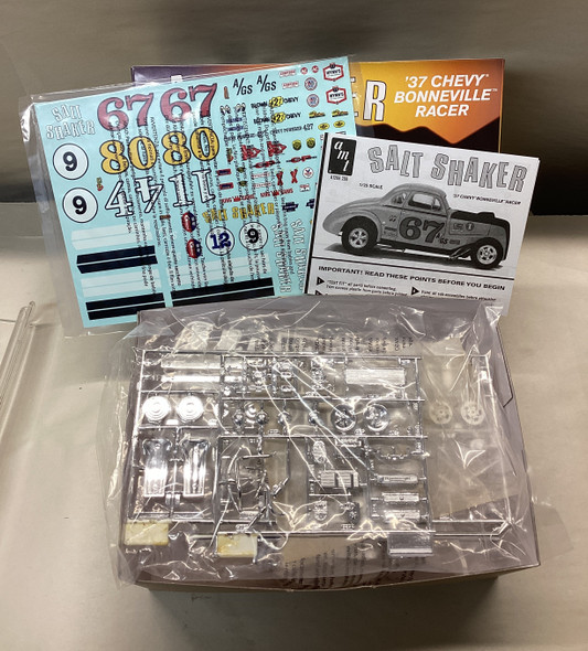 AMT1266/12 - AMT 1/25 Salt Shaker '37 Chevy Bonneville Racer - WWHP113815