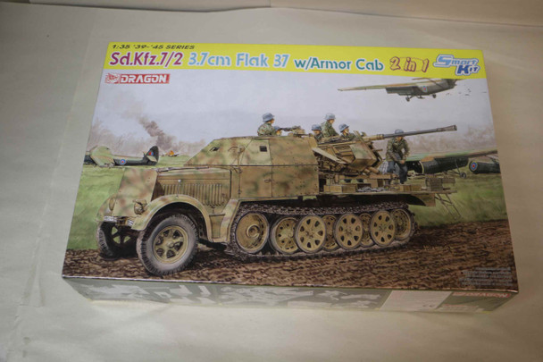 DRA6542 - Dragon - 1/35 Sd.Kfz.7/2 3.7cm Flak 37 Armour Cab
