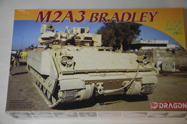 DRA7324 - Dragon - 1/72 M2A3 Bradley