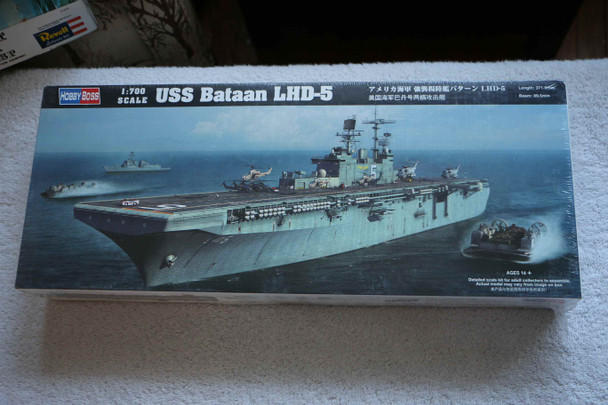 HBB83406 - Hobbyboss - 1/700 USS Bataan LHD-5