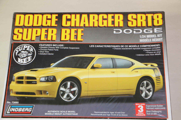 LIN73065 - Lindberg - 1/24 Dodge Charger SRT8 Super Bee