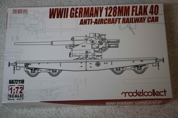MCLUA72118 - Model Collect - 1/72 FLKA40 128mm AA Railway Car