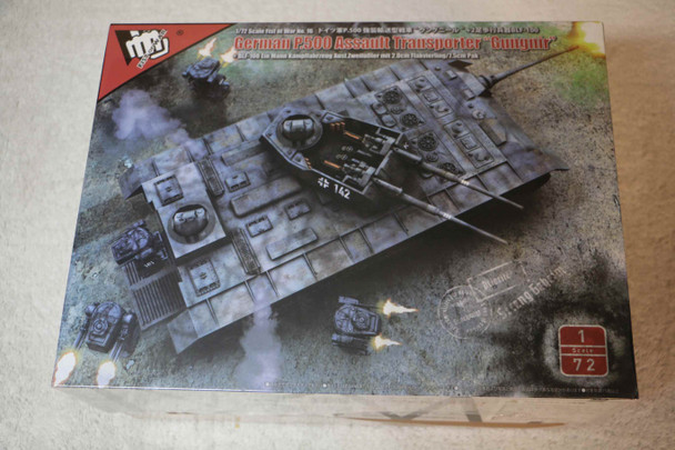 MCLUA72180 - Model Collect - 1/72 FOW: P.500 Assault Transporter