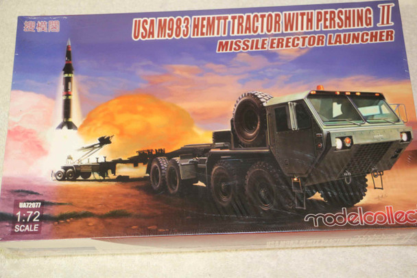 MCLua72077 - Model Collect - 1/72 USA 983 Hemtt Tractor with Pershing II Missle Erector Launcher