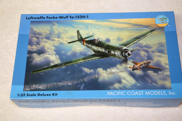 PCM32008 - Pacific Coast Models - 1/32 Focke-Wulf Ta-152H-1