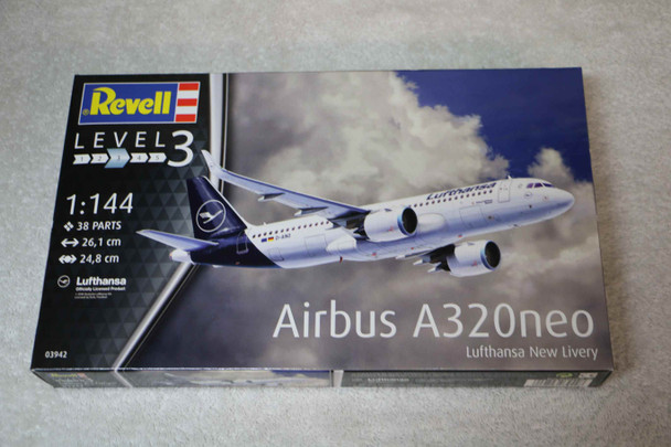 RAG03942 - Revell - 1/144 Airbus A320neo Lufthansa New Livery