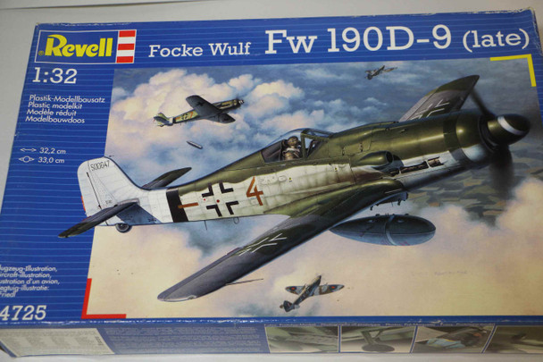 RAG04725 - Revell - 1/32 Focke Wulf Fw 190D-9 (late) (Discontinued)