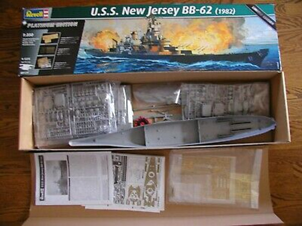 Revell  1/350 USS New Jersey BB-62 PLATINUM EDITION