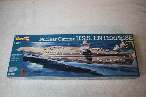 RAG05046 - Revell - 1/720 USS Enterprise