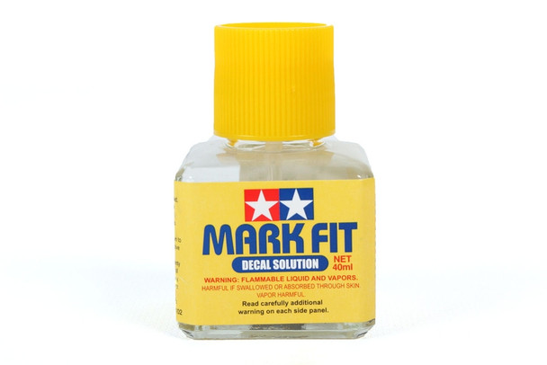 TAM87102 - Tamiya - Tamiya 'Mark Fit' Decal Solution