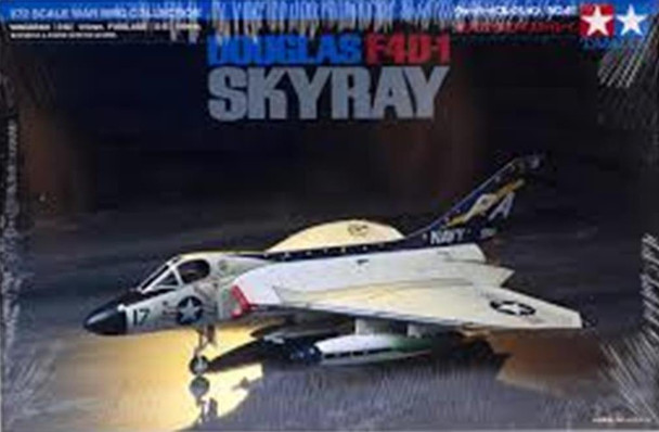 TAM60741 - Tamiya - 1/72 Douglas F4D-1 SKYRAY War Bird Collection