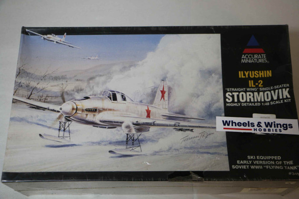 ACC3409 - Accurate Minatures - 1/48 Stormovik IL-2 w/ski