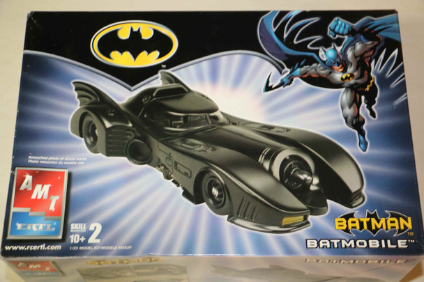 AMT38039 - AMT 1/25 Batman Batmobile