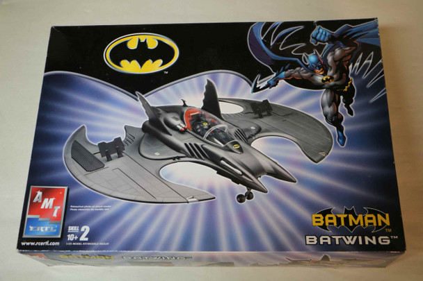 AMT38059 - AMT 1/25 Batman Batwing