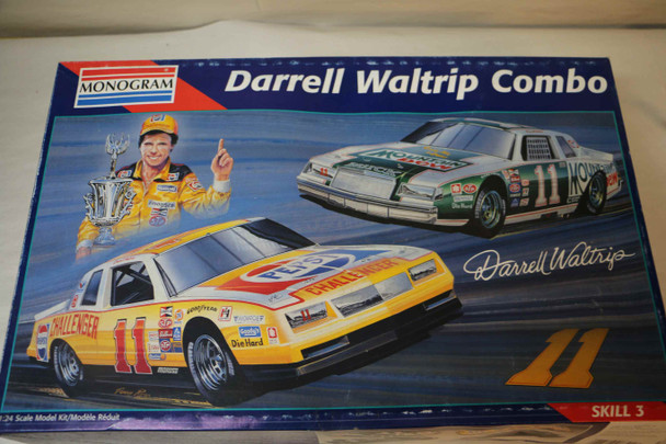 MON6391 - Monogram  1/24 Darrell Waltrip Stock Car Combo