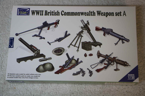 RIIRE30010 - Riich Models 1/35 WWII British Weapon Set A