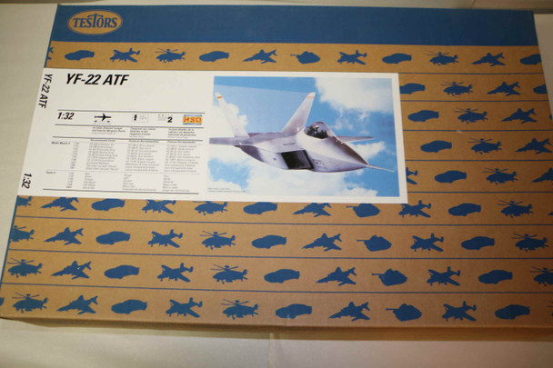 TES7569 - Testors 1/32 YF-22 ATF Raptor