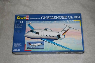 REV04207 - Revell 1/144 Challenger CL 604 - WWWEB10101069