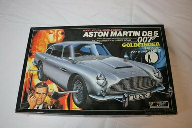DOY07-1-2800 - Doyusha 1/24 007 Goldfinger Aston Marton DB5 - WWWEB10101111