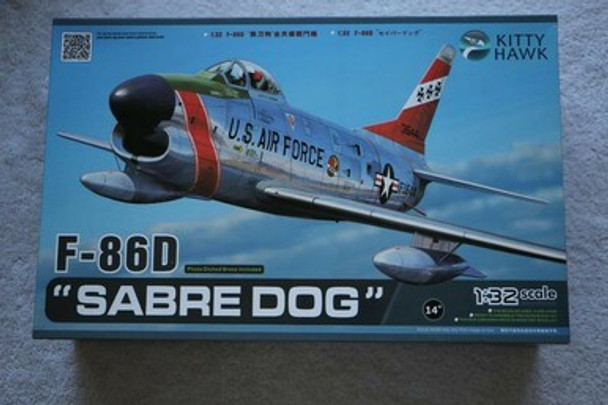 KITKH32007 - Kitty Hawk 1/32 F-86D "Sabre Dog"