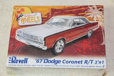 REV2017 - Revell 1/25 1967 Dodge Coronet R/T 2'n 1 - WWWEB10101170