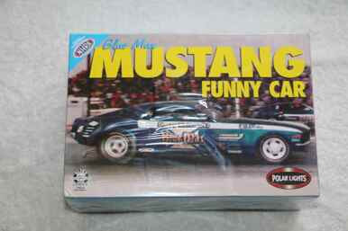 POL6507 - Polar Lights 1/25 Blue Max Mustang Funny Car - WWWEB10101293