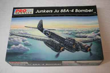 REV5948 - Revell 1/48 Junkers Ju 88 A-4 Bomber - WWWEB10101422