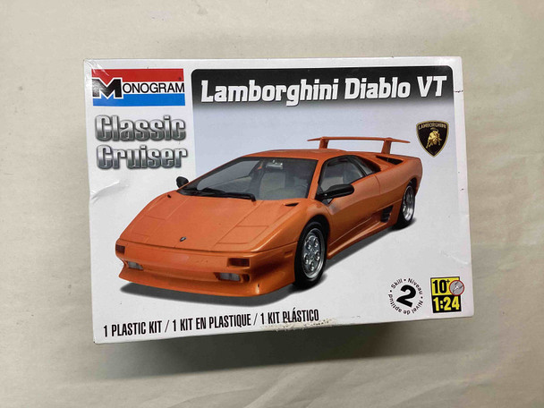 MON85-0889 - Monogram 1/24 Lamborghini Diablo VT - WWWEB10101471