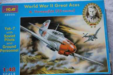 ICM48035 - ICM 1/48 Yak-7 with Soviet Pilots and ground personel - WWWEB10101708