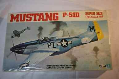 MPC3502 - MPC 1/24 P-51D Mustang - WWWEB10101830