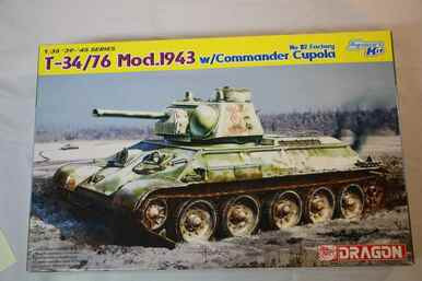 DRA6584 - Dragon 1/35 T-34/76 M.1943 w/Comm Cupola - WWWEB10101883