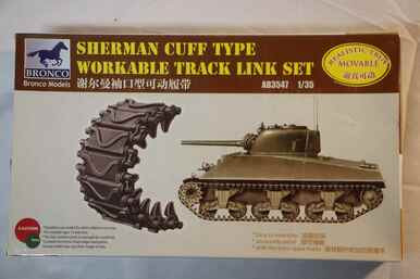 BROAB3547 - Bronco 1/35 Sherman Tracks (Cuff Type) - WWWEB10101906