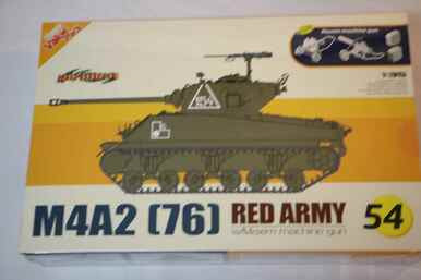 DRA9154 - Dragon 1/35 M4A2 (76) Red Army w/Maimum Machine Gun - WWWEB10101913